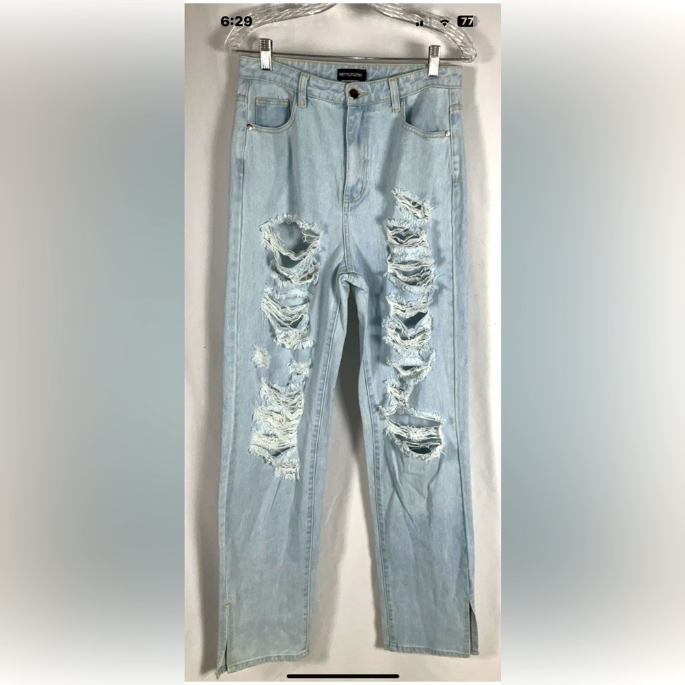 Pretty Little Thing Women’s Size 8 Wide Leg  Destroyed High Waist Jeans NWT‎